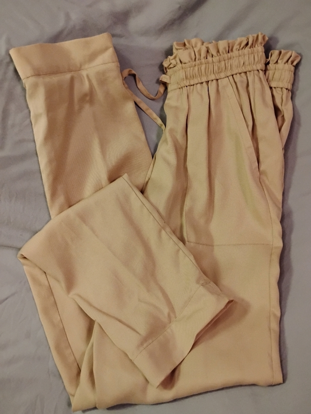 Garnet Hill Paperbag Adjustable Waist Tan Beige Lightweight Pants. Size M